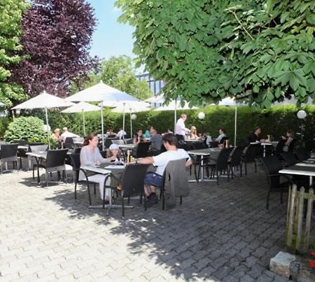 Hotel Ristorante Schloessli Meggen Eksteriør bilde